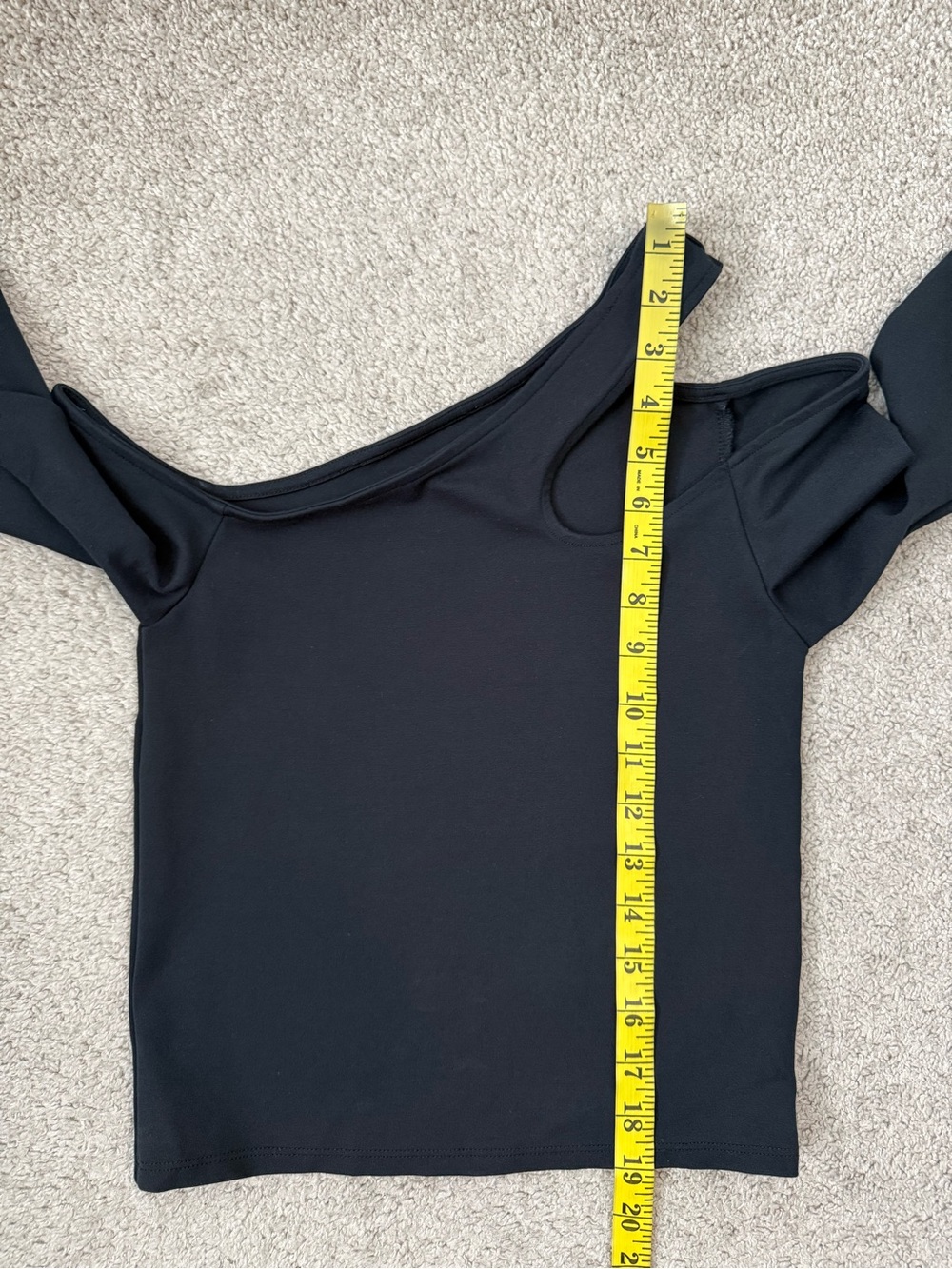 Abercrombie & Fitch Asymmetric Cutout Off The Shoulder Top Black S - Picture 6 of 6